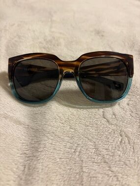 Costa Del Mar WaterWoman Sunglasses- Shiny Wahoo/Grey 580G